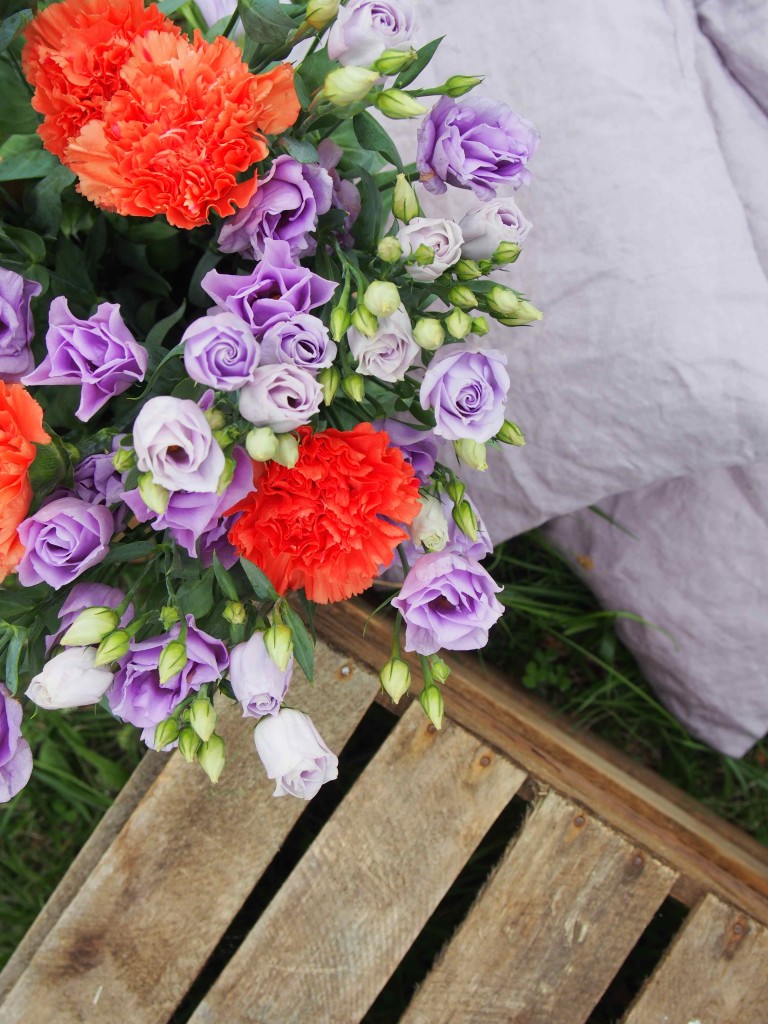 fleurs lisianthus oeillet