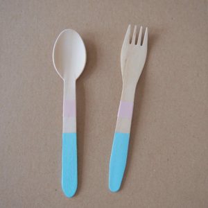 couverts-bois-pastel-diy