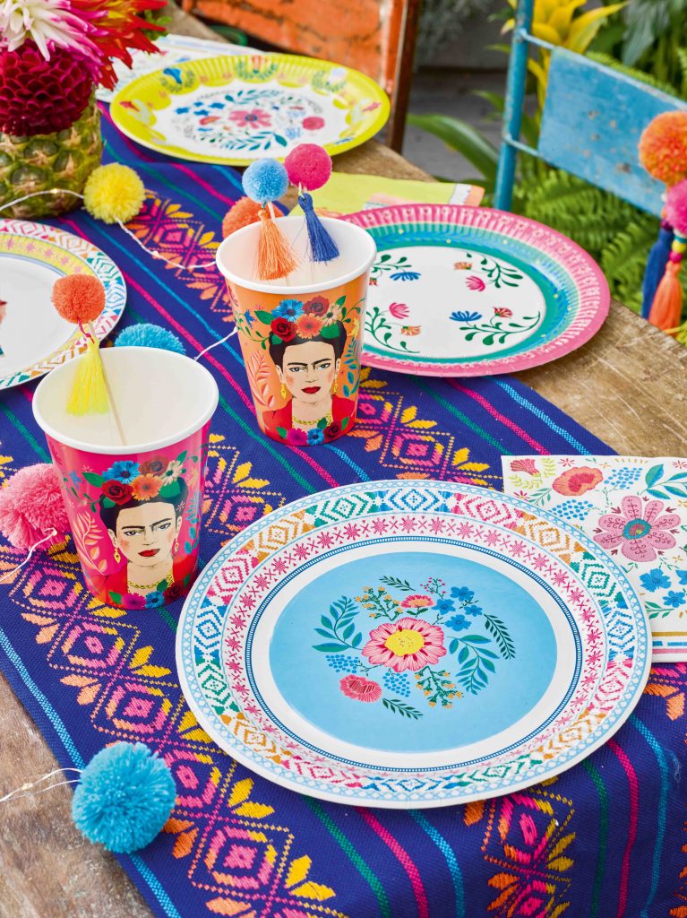 anniversaire vaisselle thème Frida Kahlo