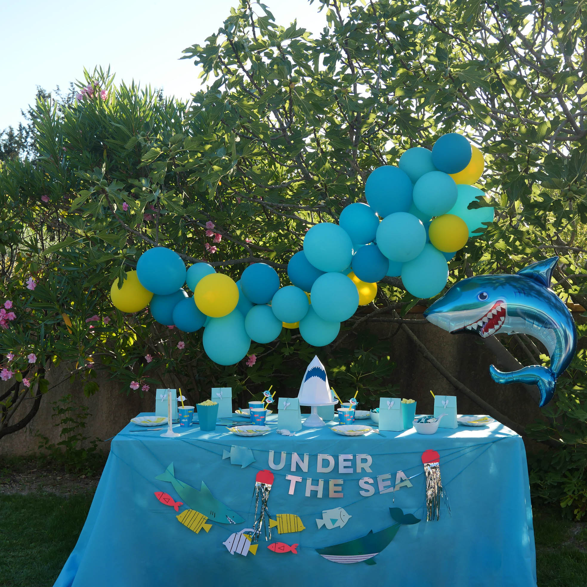 Shark Ocean Animal Fête Vaisselle décorations et ballons