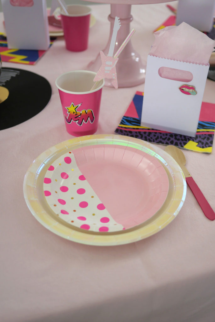 anniversaire table déco rock rose