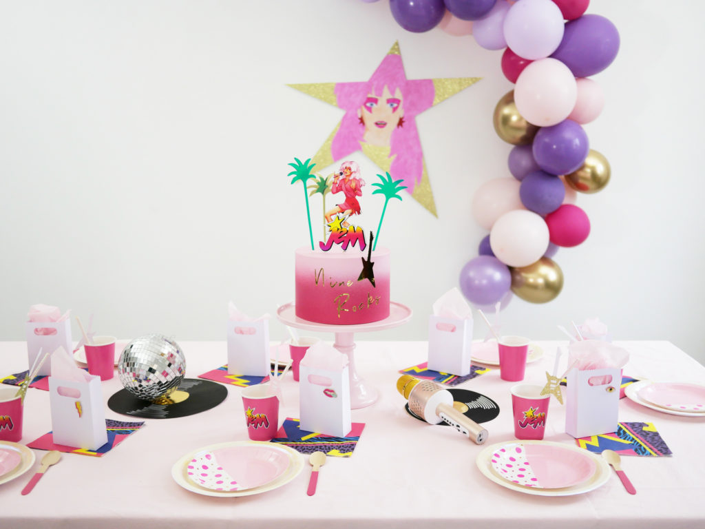 Anniversaire table Jem et les hologrammes