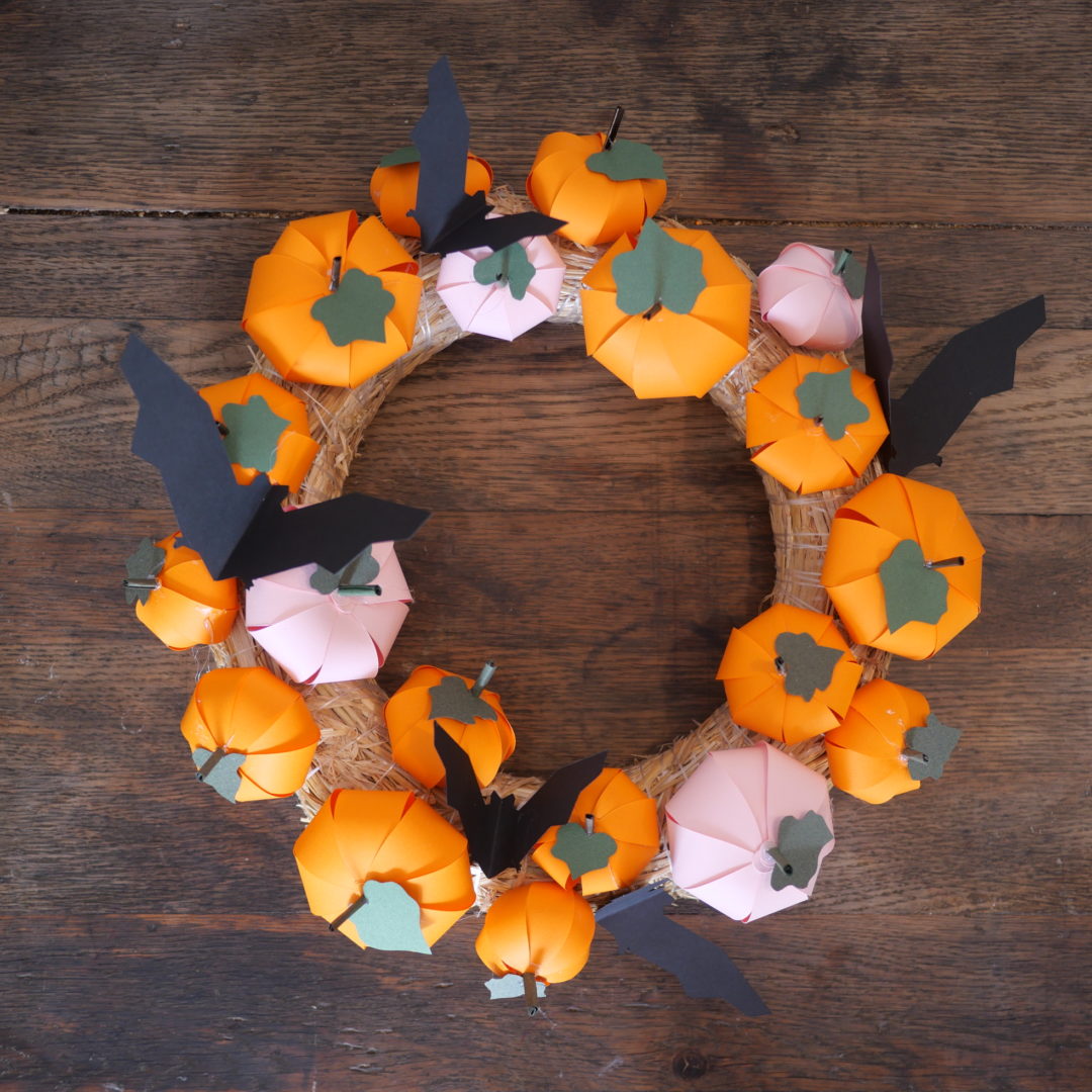 couronne citrouilles en papier