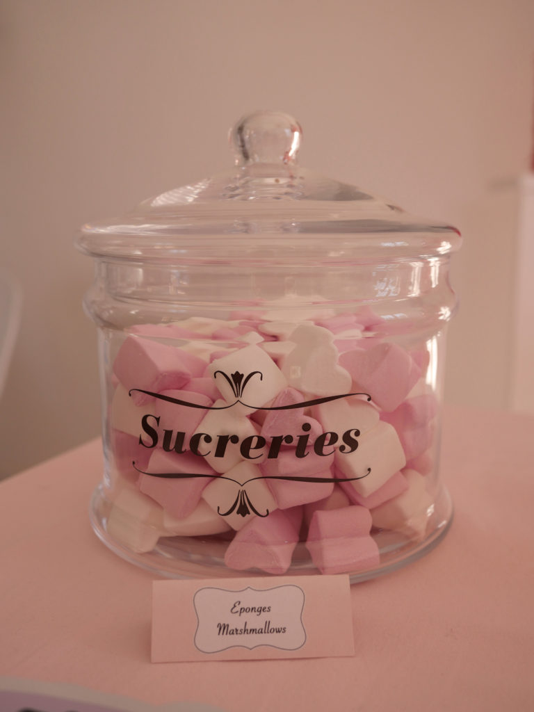 bonbons marshmallows make up party