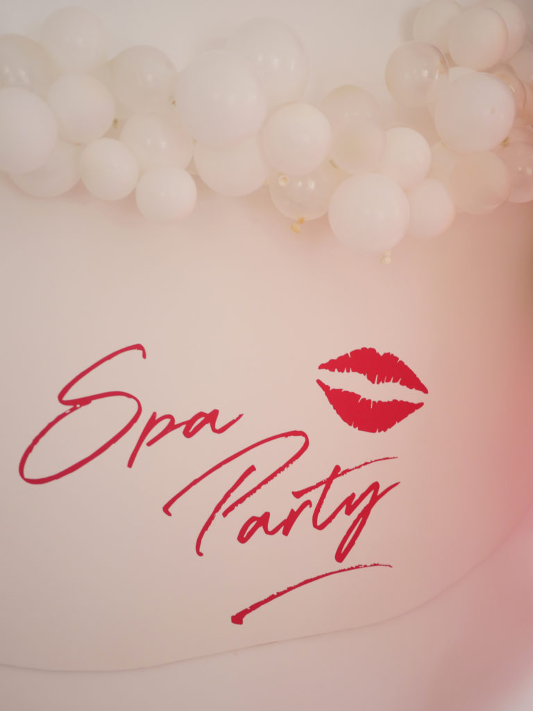 mini ballons baignoire spa party