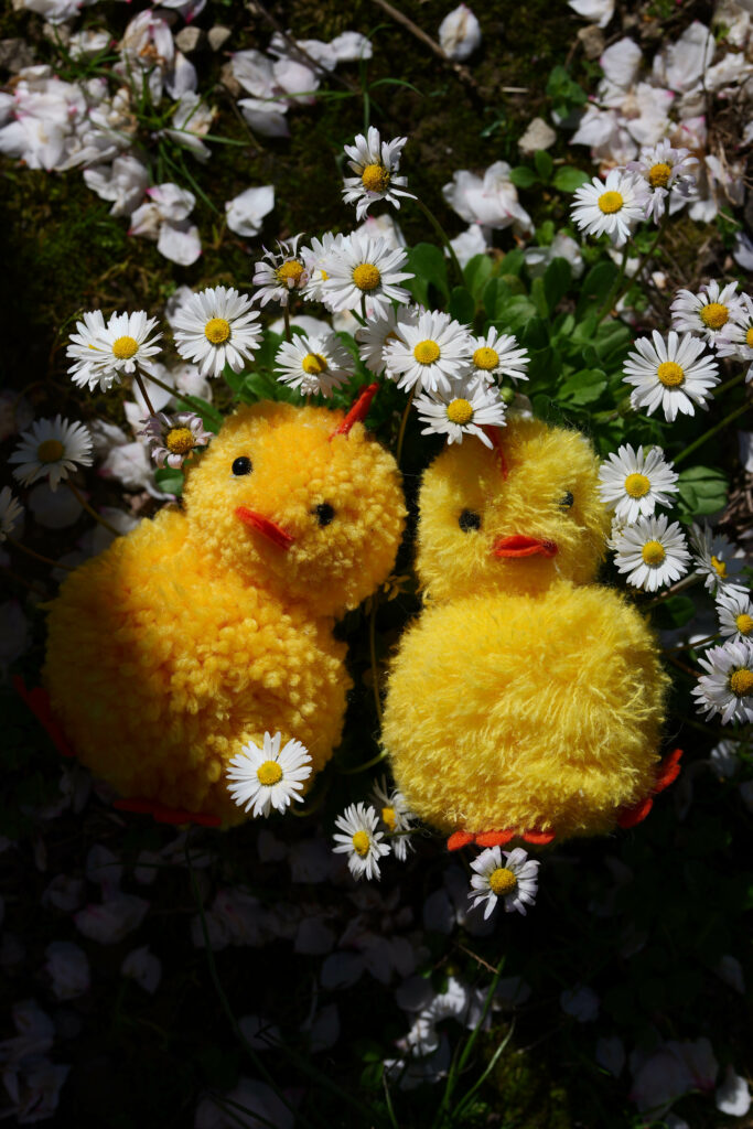 pompon-poussin-diy-paques