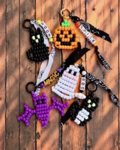 porte clés perles halloween tuto
